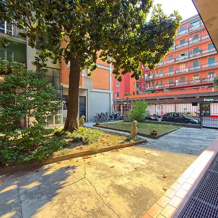 M3 Duomo E Station - Cozy Loft With Wi-fi Apartment